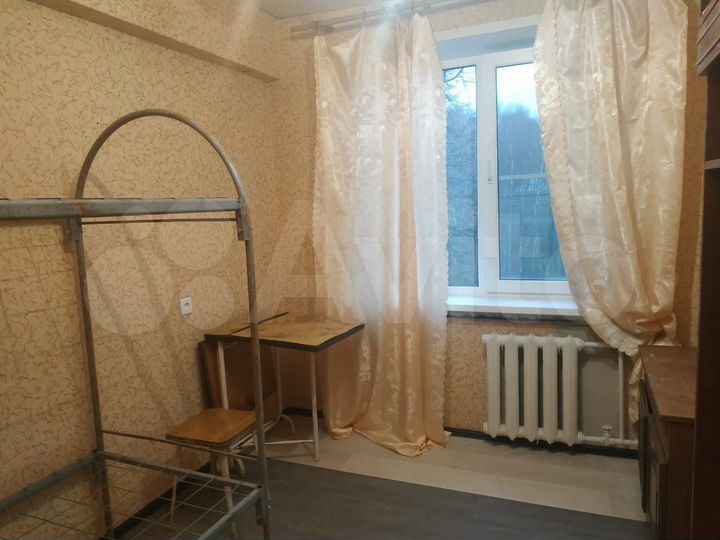 Комната 9 м² в 4-к., 3/5 эт.