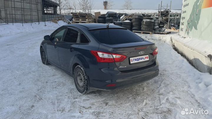 Стекло двери передней левой Ford Focus 3 1742302