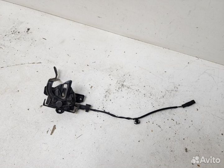 Замок капота Kia Seltos 2019