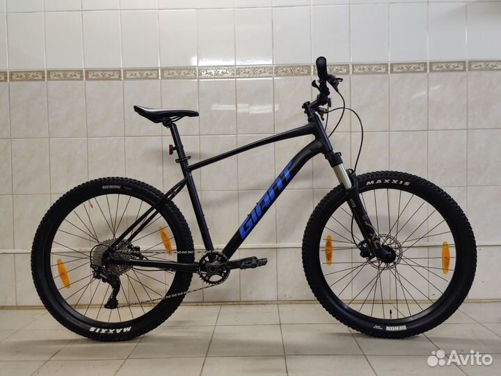 Giant Talon 1 2021 (L, 27.5)