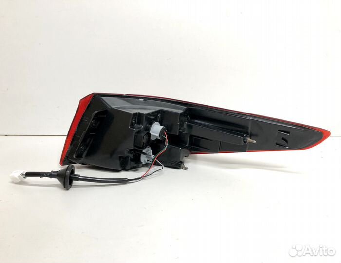 Фонарь задний левый Kia Rio 4 FB 2017