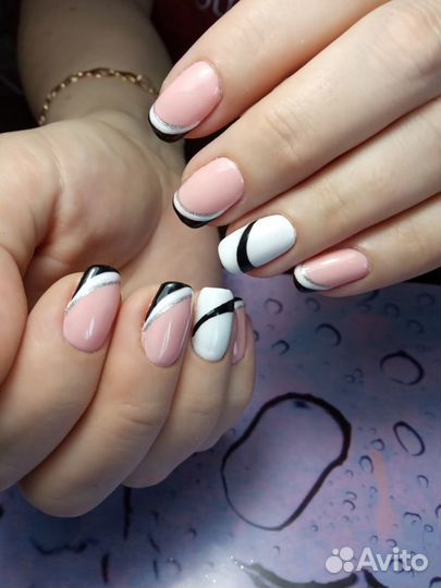 Маникюр Педикюр