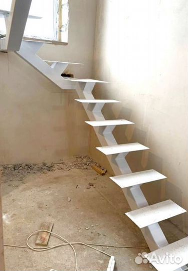 Металлокаркас для лестницы 