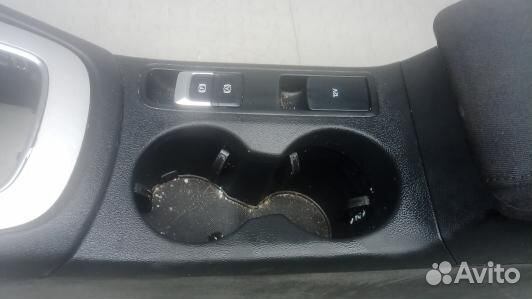 Подлокотник центральный audi Q3 (6OK22IX01)