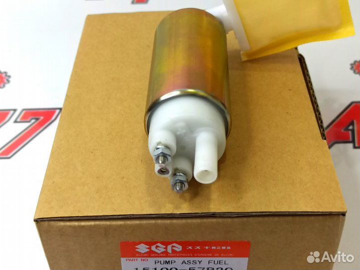 Топливный насос Suzuki G16A Denso 1510057B20
