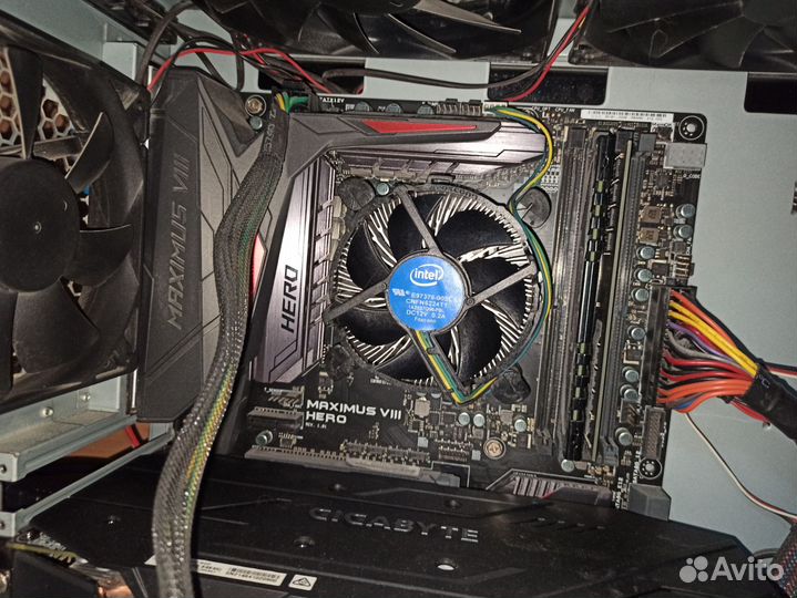 Материнская плата с процессором