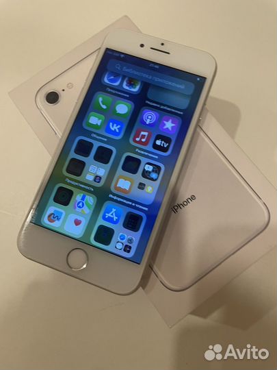iPhone 8 64/2 gb silver ростест