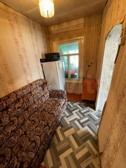 Дом 32,5 м² на участке 5 сот.