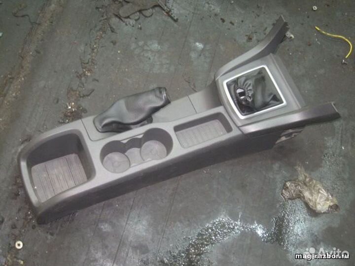 Центральная консоль Ford Focus, II