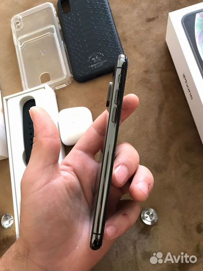Телефон iPhone xs max 256 gb
