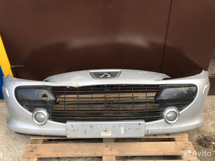 Бампер передний Peugeot 307 Рест