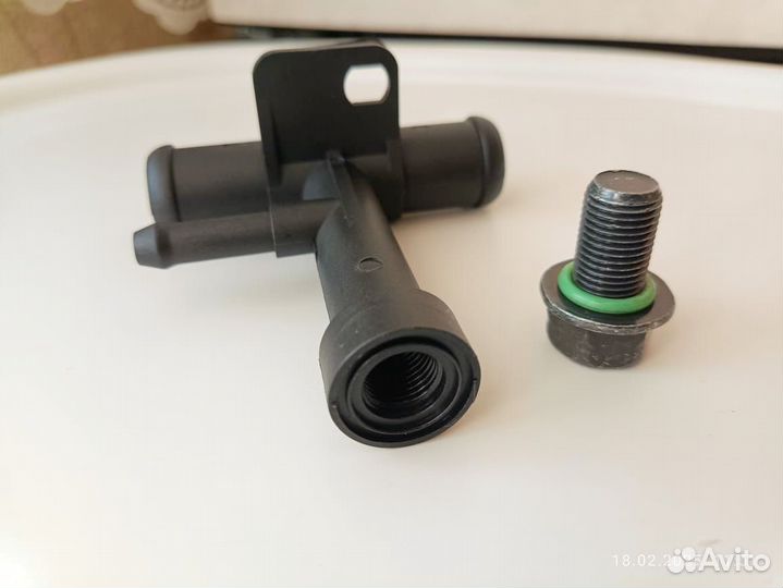 Тройник системы охлаждения