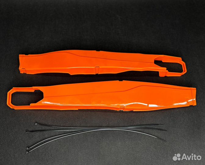 Пластиковая защита маятника на KTM/GR/Avantis/BRZ