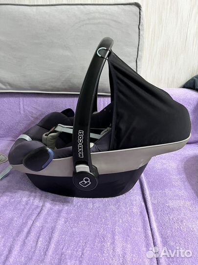 Автолюлька Maxi Cosi Pebble с базой Isofix