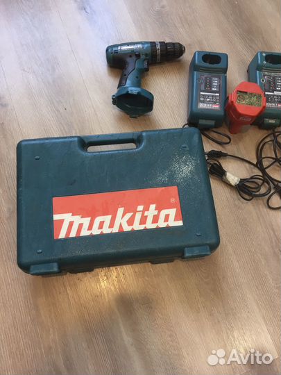Шуруповерт makita 8280D 14.4v