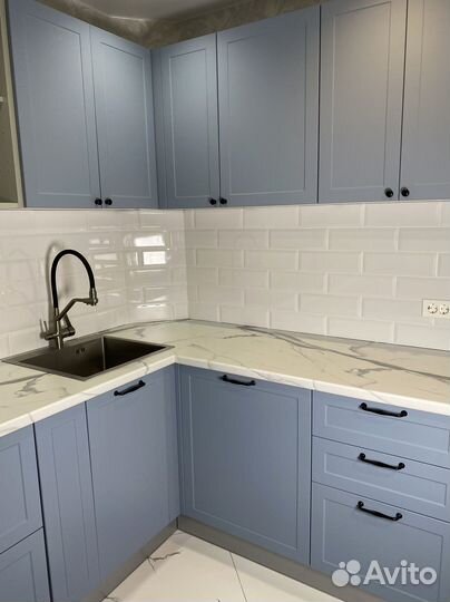 Кухня новая