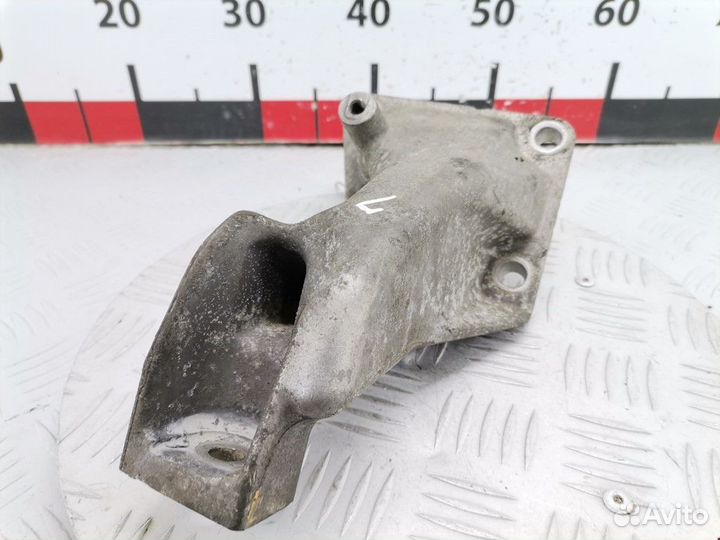 Кронштейн двигателя BMW 3 E46 2002