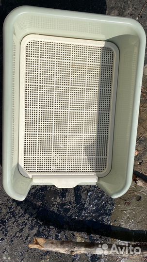 Лоток для собак под пеленку