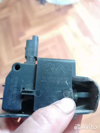 Активатор замка бензобака пежо ситроен