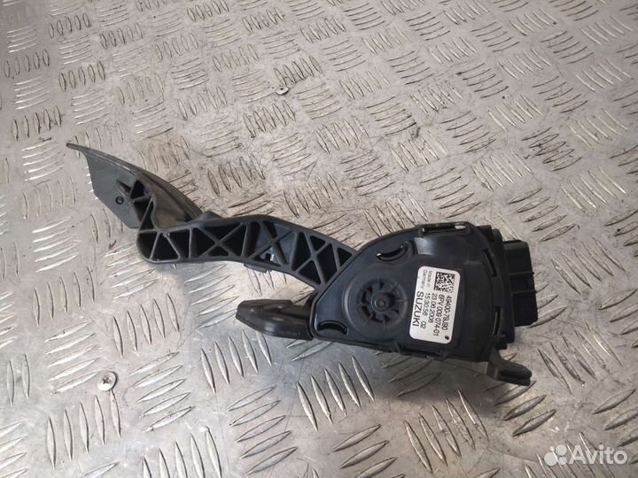 Педаль газа Suzuki SX4 m16a