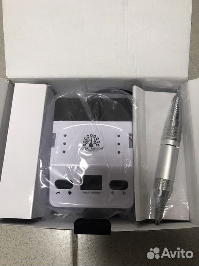 Аппарат для маникюра и педикюра