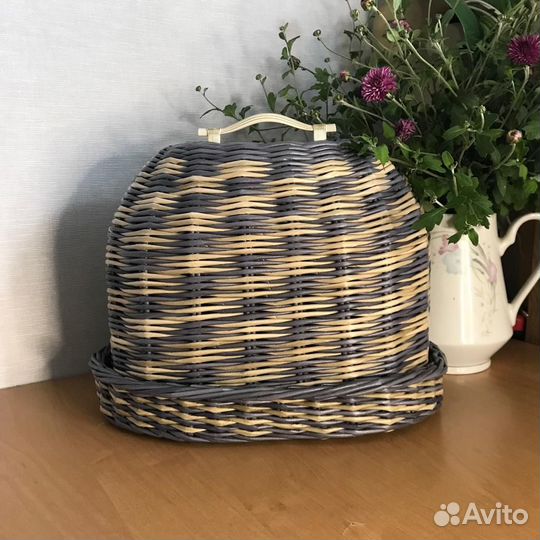 Хлебница плетеная