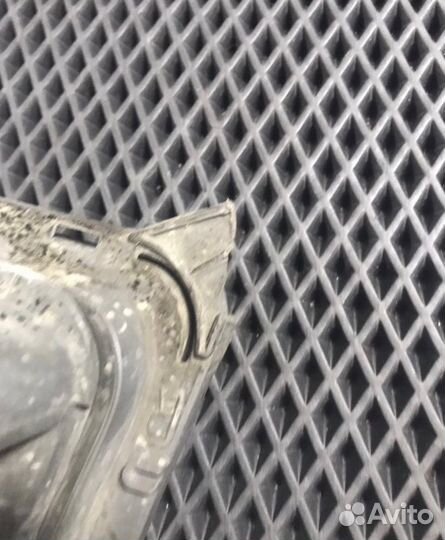 Фара правая Mersedes Benz E-Class W124 1992