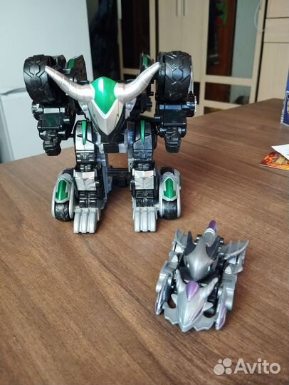 Игрушка робот Monkart