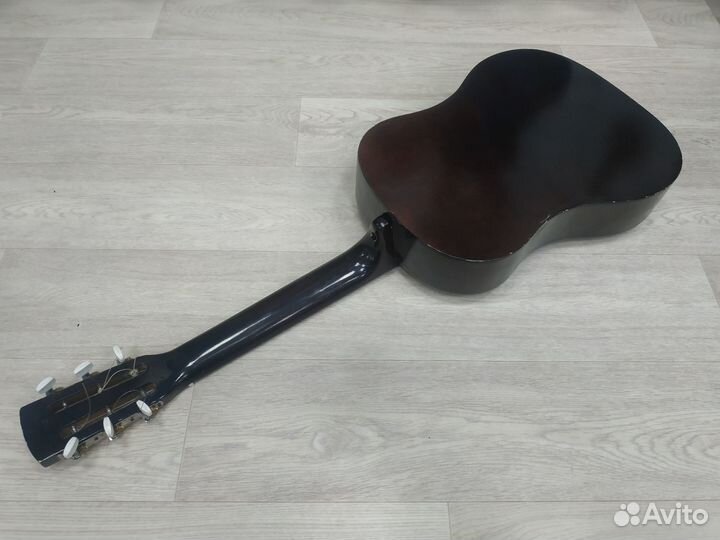 Классическая гитара Амистар