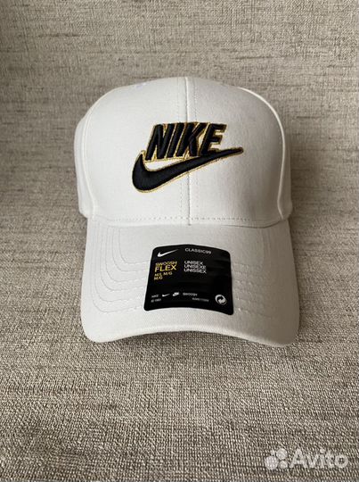 Кепки Nike
