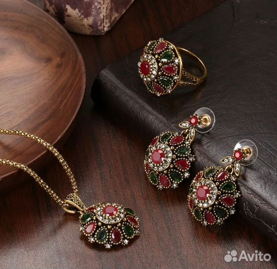Комплект турецкий. Серьги, кольцо, кулон