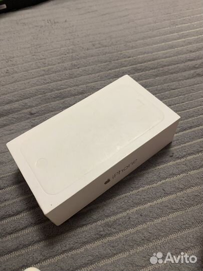 Коробка от iPhone 6