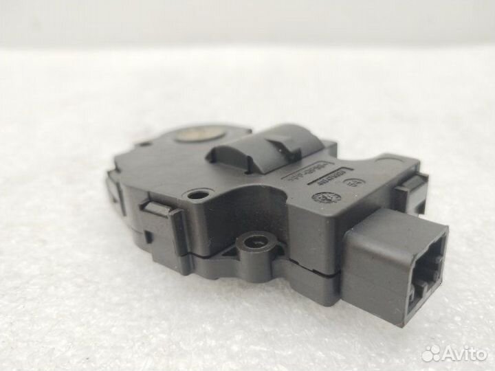 Сервопривод заслонок печки Bmw 3-Series F30 2.0