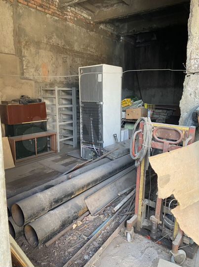 Гараж, > 30 м²