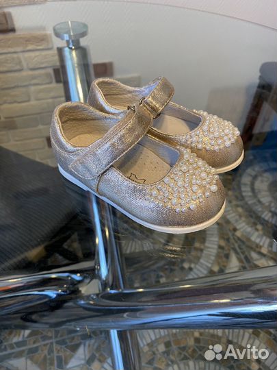 Туфли для девочки 21 размер