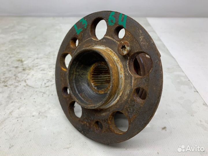 Ступица задняя Mercedes-Benz C W204 3.5 2012