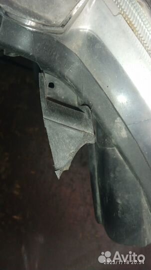 Фара правая для Toyota Corolla E15