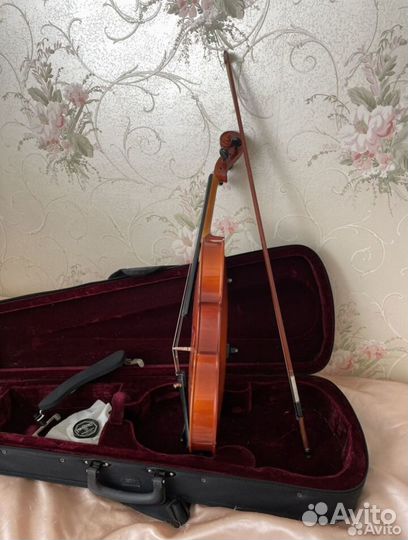 Скрипка Скрипка 4/4.Cremona