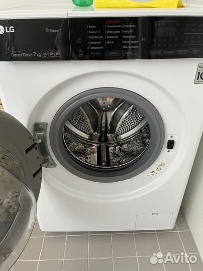 Стиральная машина LG AI DD F2T9HS9W