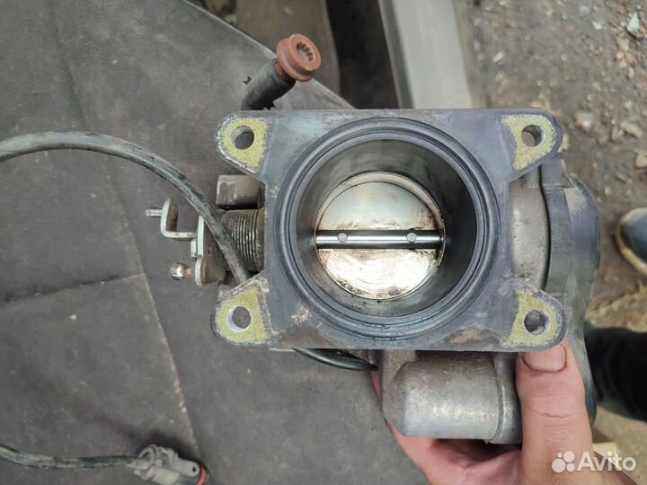 Дроссельная заслонка A0001419125 Mercedes w124