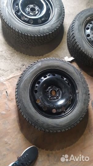 Viatti Brina Nordico V-522 195/65 R15 91T