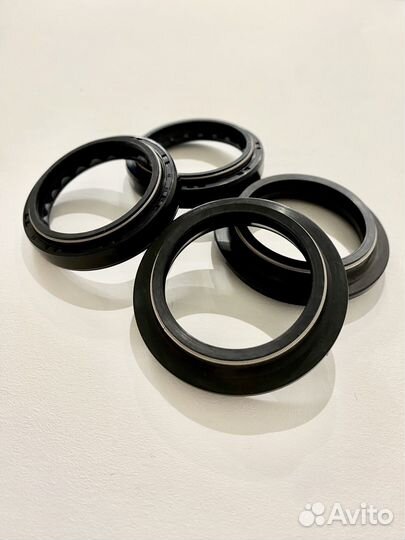 Сальники вилки 41*53*8/10,5(пыльник RSH)