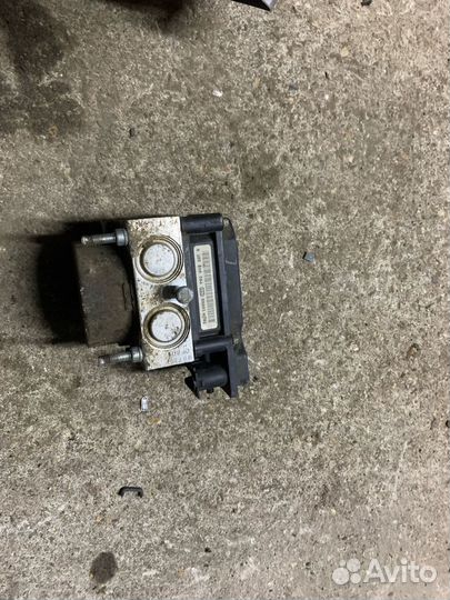 Блок абс Рено Логан 1