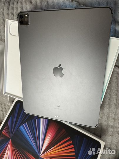 Мощный iPad Pro 12,9 M1/16 gb ddr/ 1 tb