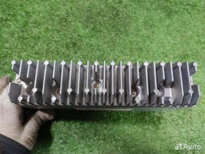 Усилитель акустической системы Lexus GS300 (S160)