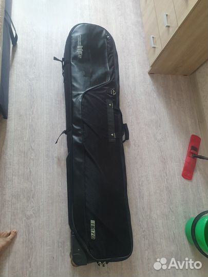 Чехол для сноуборда или горные лыжи на колесиках