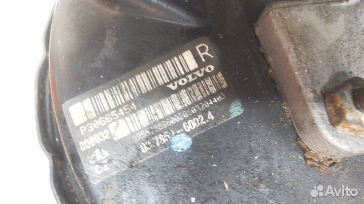 Цилиндр тормозной главный Volvo V70, 2003