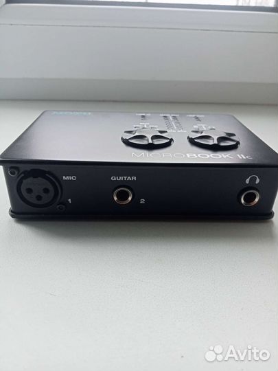 Motu microbook iic