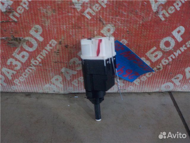 Концевик педали тормоза Renault Logan 2 L8MV