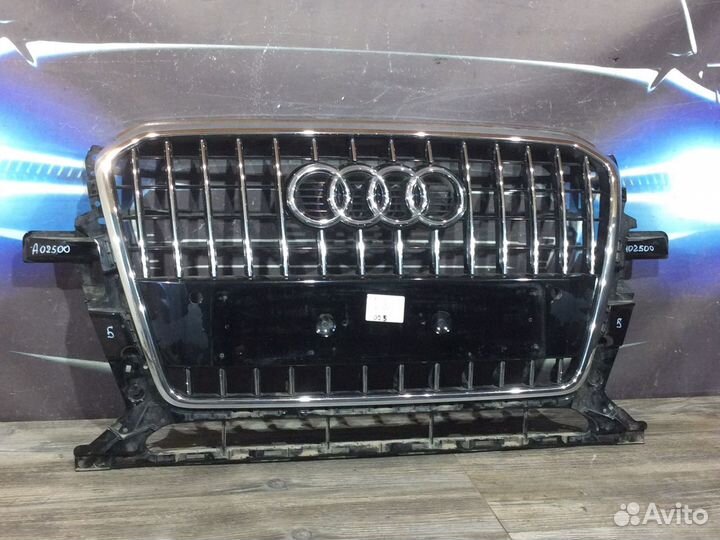 Решетка радиатора для Audi Q5 rest Ауди Q5